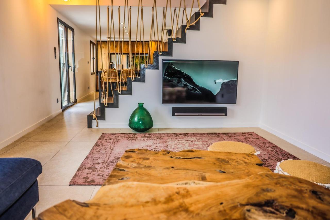 Casa Jungle ! Superb Duplex Apartment, Place Des Lices ! سان تروبيه المظهر الخارجي الصورة
