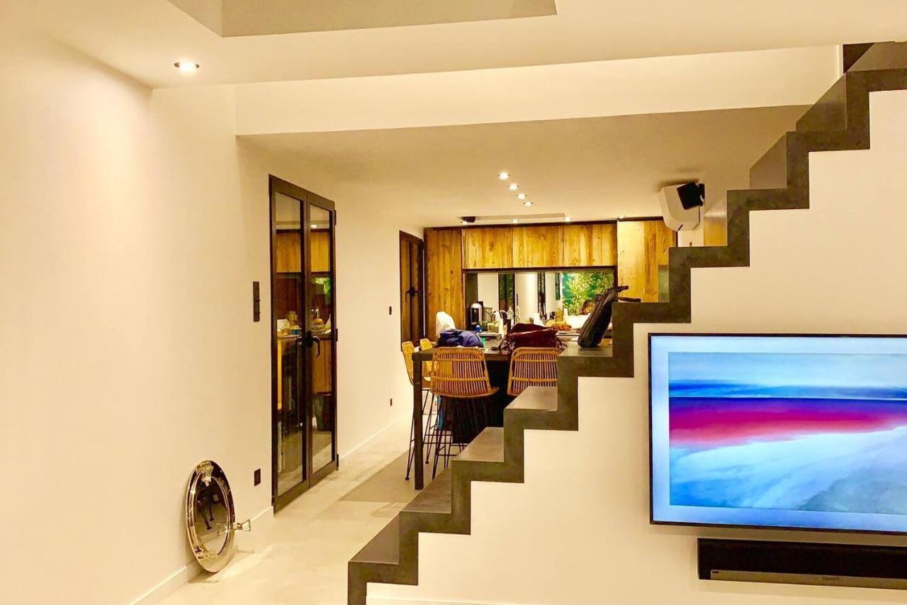 Casa Jungle ! Superb Duplex Apartment, Place Des Lices ! سان تروبيه المظهر الخارجي الصورة