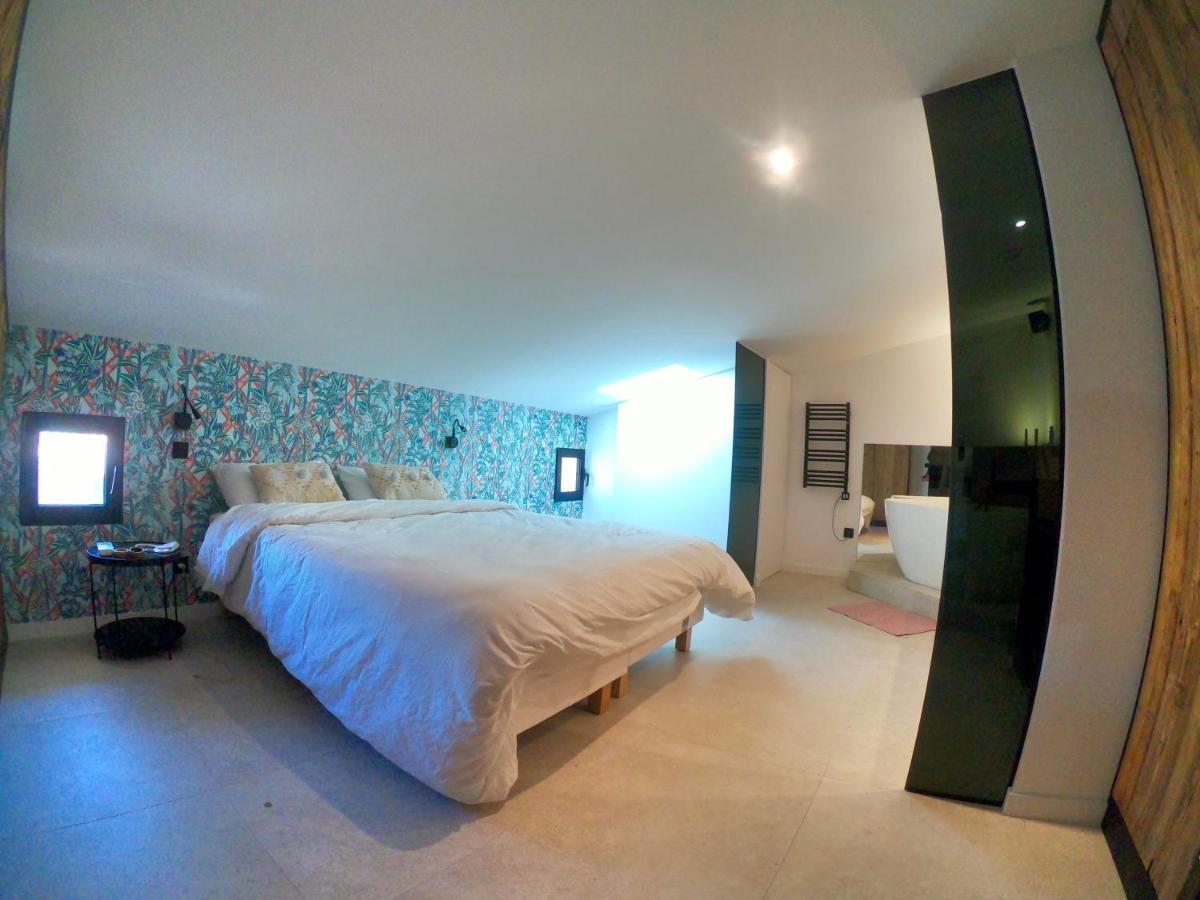Casa Jungle ! Superb Duplex Apartment, Place Des Lices ! سان تروبيه المظهر الخارجي الصورة
