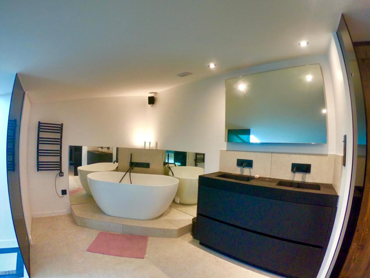 Casa Jungle ! Superb Duplex Apartment, Place Des Lices ! سان تروبيه المظهر الخارجي الصورة