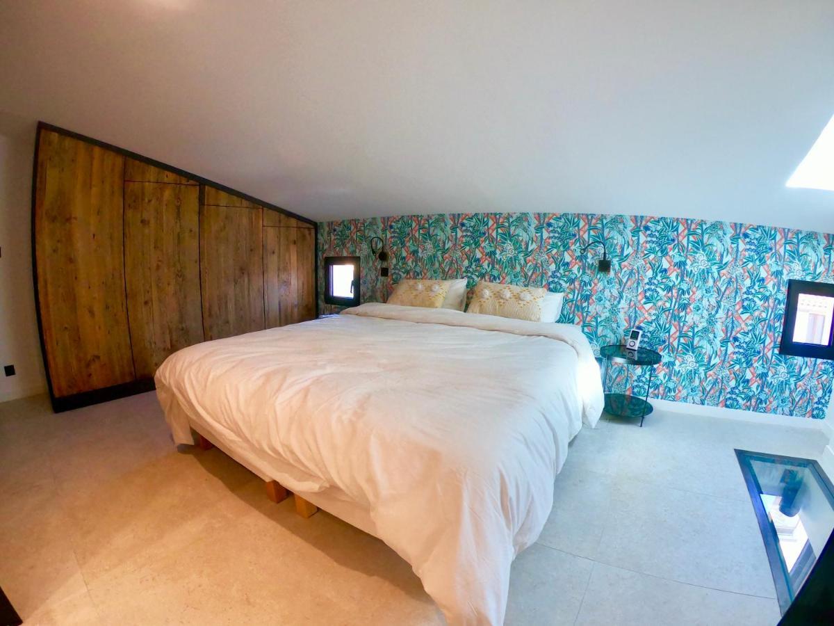 Casa Jungle ! Superb Duplex Apartment, Place Des Lices ! سان تروبيه المظهر الخارجي الصورة